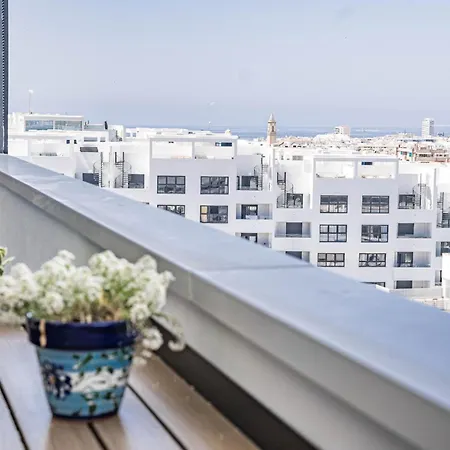 We27b - Stylish And Modern Apartment