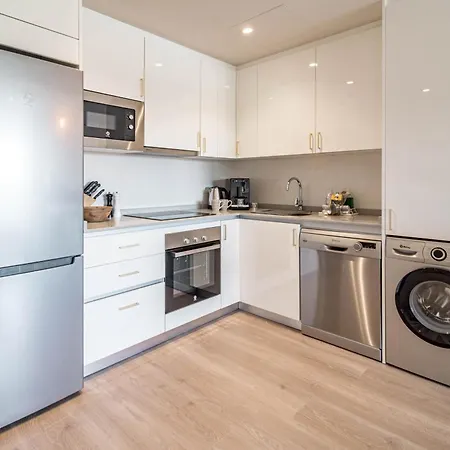 We27b - Stylish And Modern * Estepona